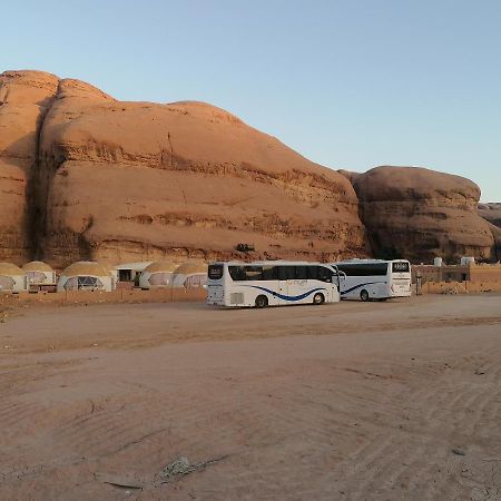 מלון וואדי רם Stars And Moon Camp מראה חיצוני תמונה